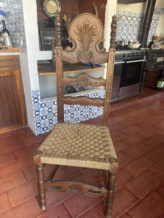 Cadeira rústica vintage