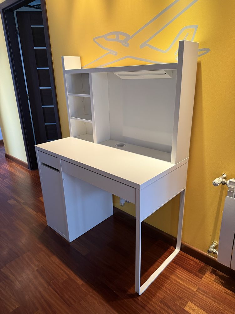 Biurko Micke 105x 50