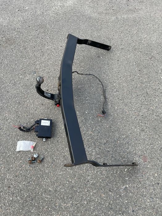 Фаркоп форкоп гак приципне VW Touran тоуран фолькс тауран туран 04-15р