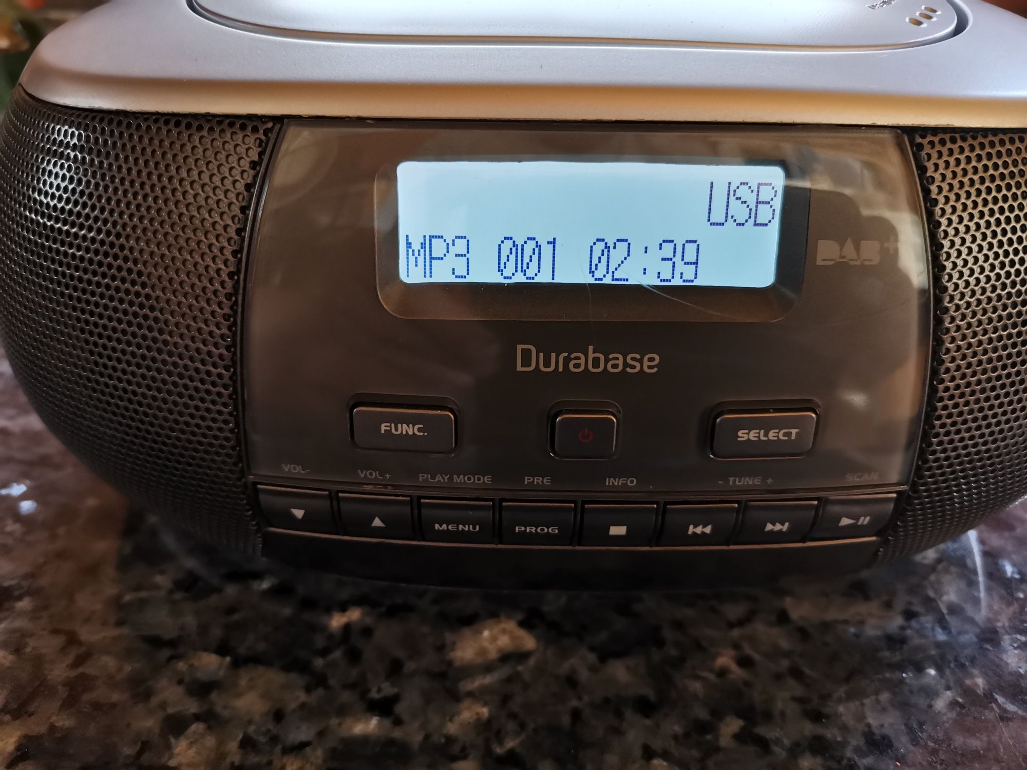 Super Radio DURABASE DAB +