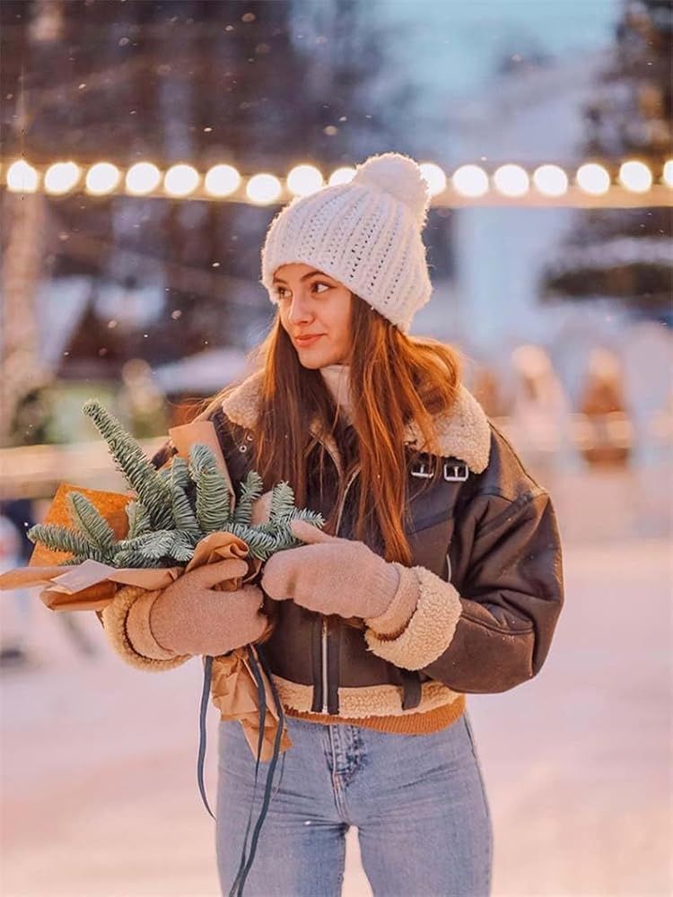 Трендова вкорочена куртка, нова