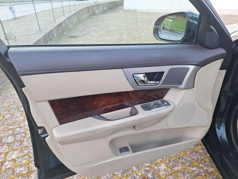 Jaguar XF 3.0 D V6 S Premium Luxury