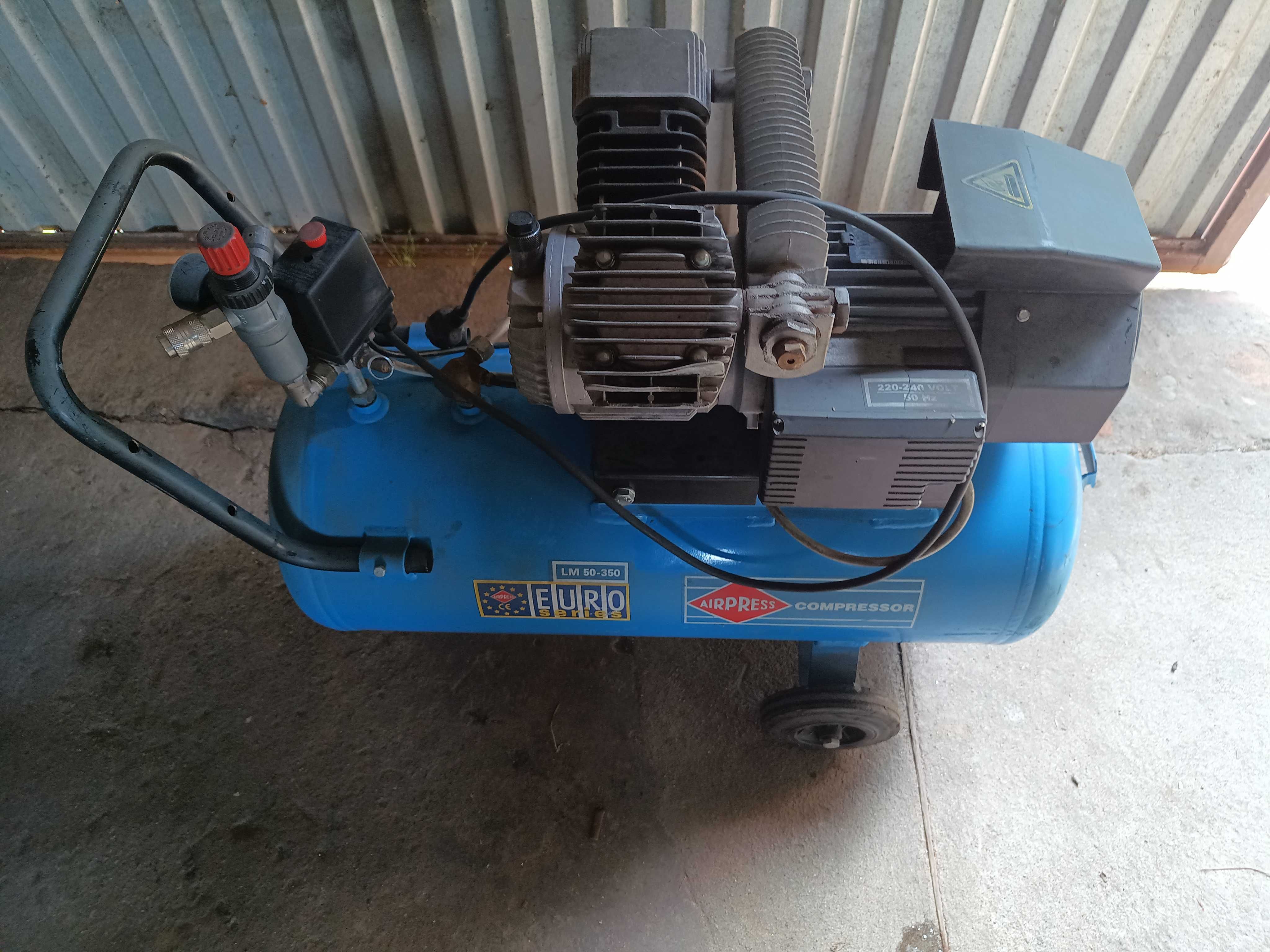 Kompresor AirPress LM50-350 (odbiór osobisty)