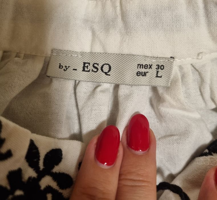 Стильна вишиванка