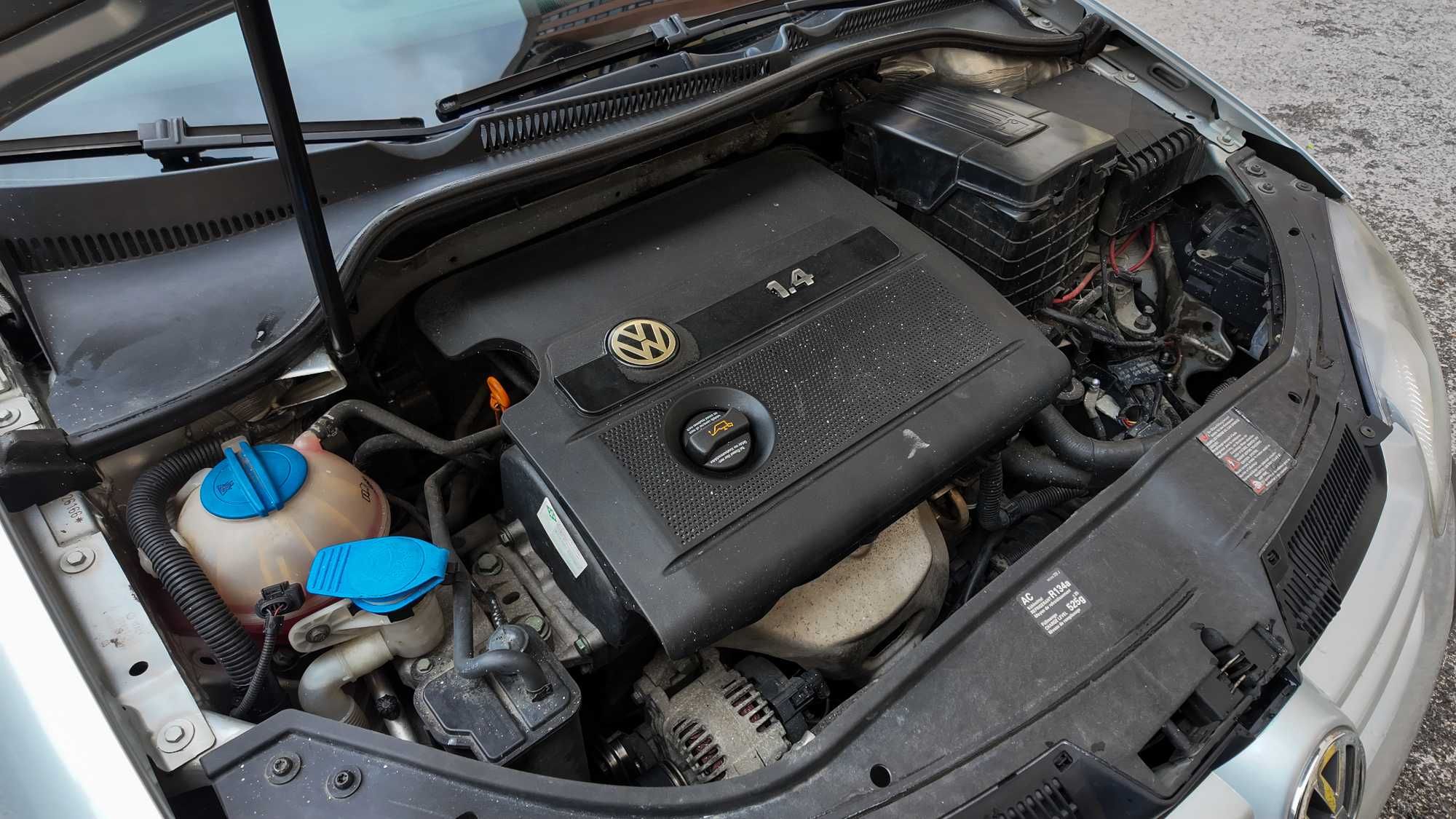 Vendo VW Golf 1.4 FSi ConfortLine