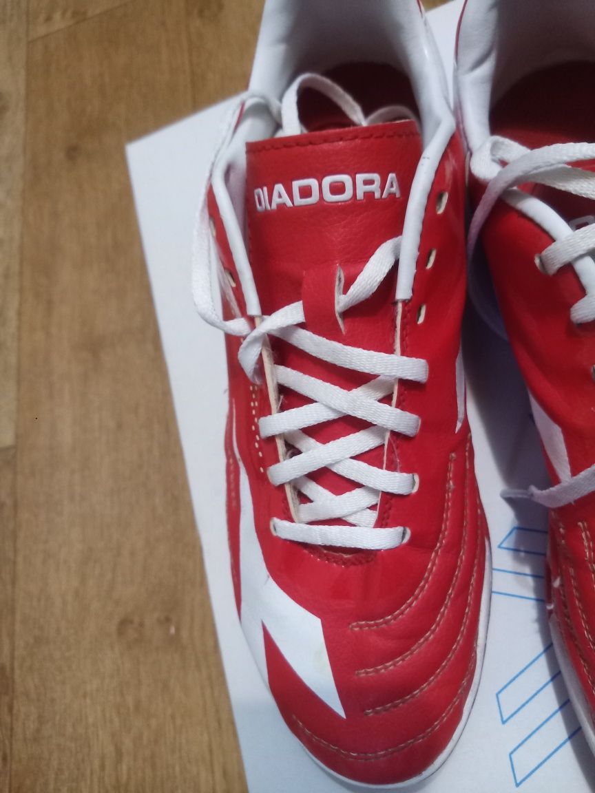 Кросовки  фiрми DIADORA розмiр 44,5