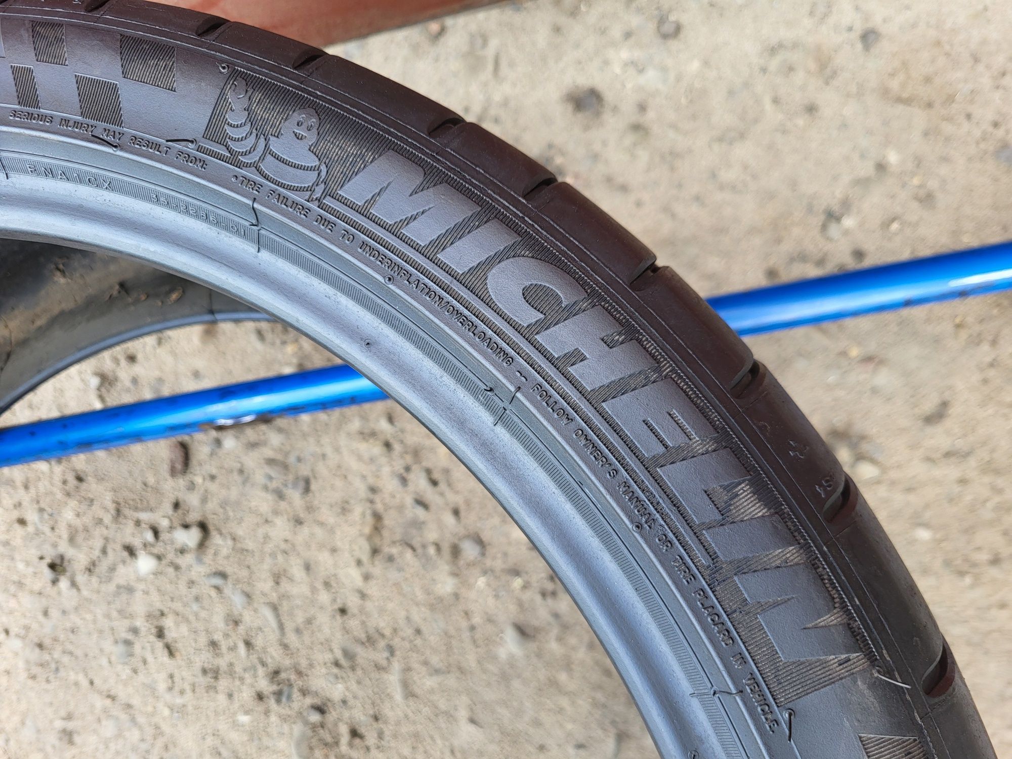 255/35/20 R20 Michelin Pilot Super Sport 2шт ціна за 1шт шини