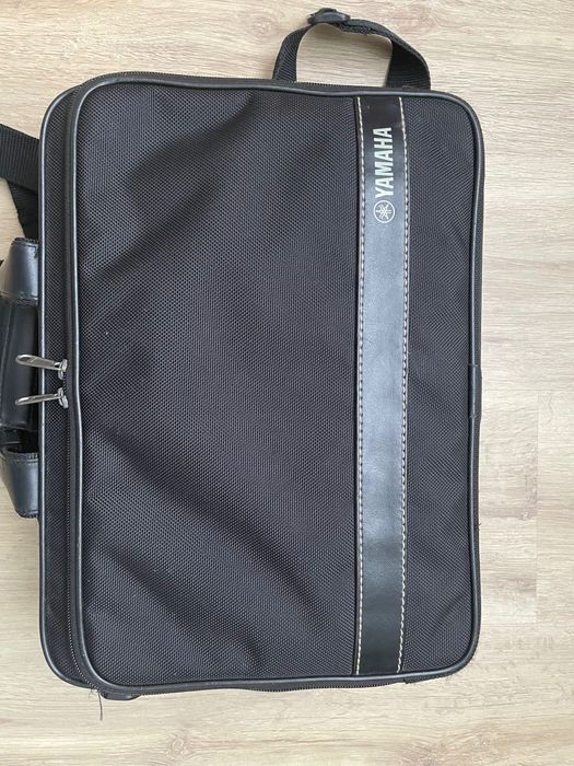 Clarinete Yamaha YCL 450