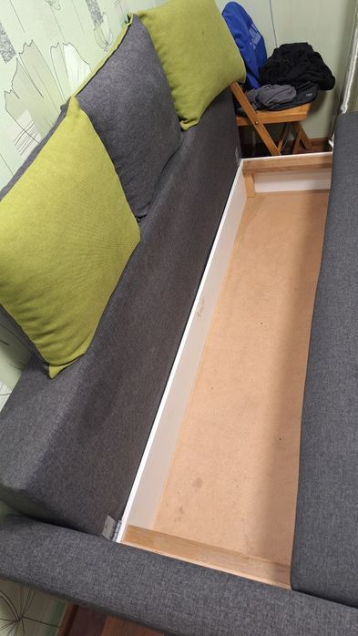 Продам розклажне диван-ліжко (тахта) б/у