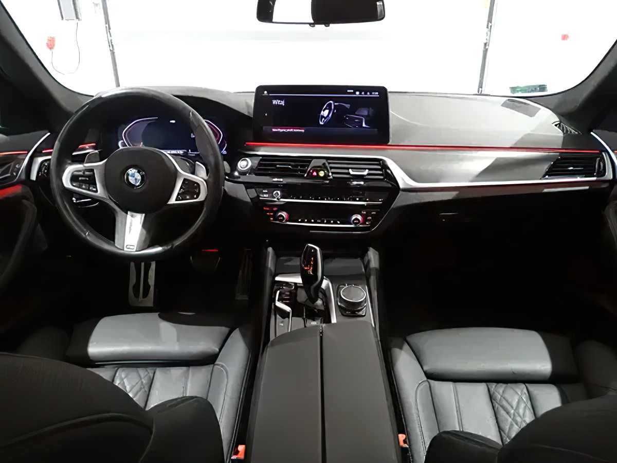 BMW Seria 5 520d xDrive mHEV