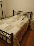 Cama ferro e madeira