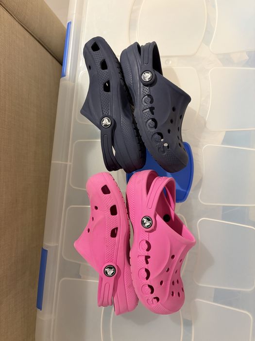 Crocs azul e rosa 13C