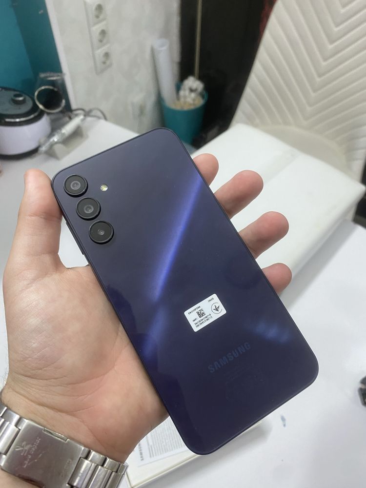 Samsung a15 8/256