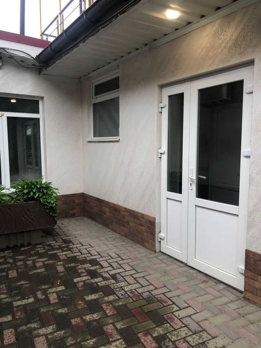 Оренда комерційного приміщення в Стрижавці 6828