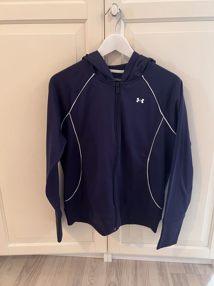 Bluza Under Armour rozmiar M stan idealny (cena oryginalna 300zł)