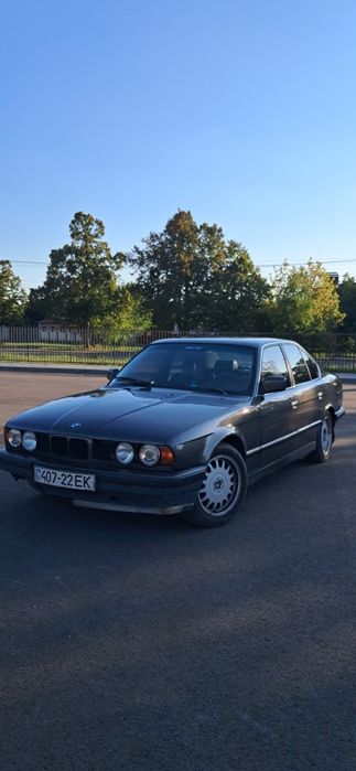 Продам BMW E34 1988 года