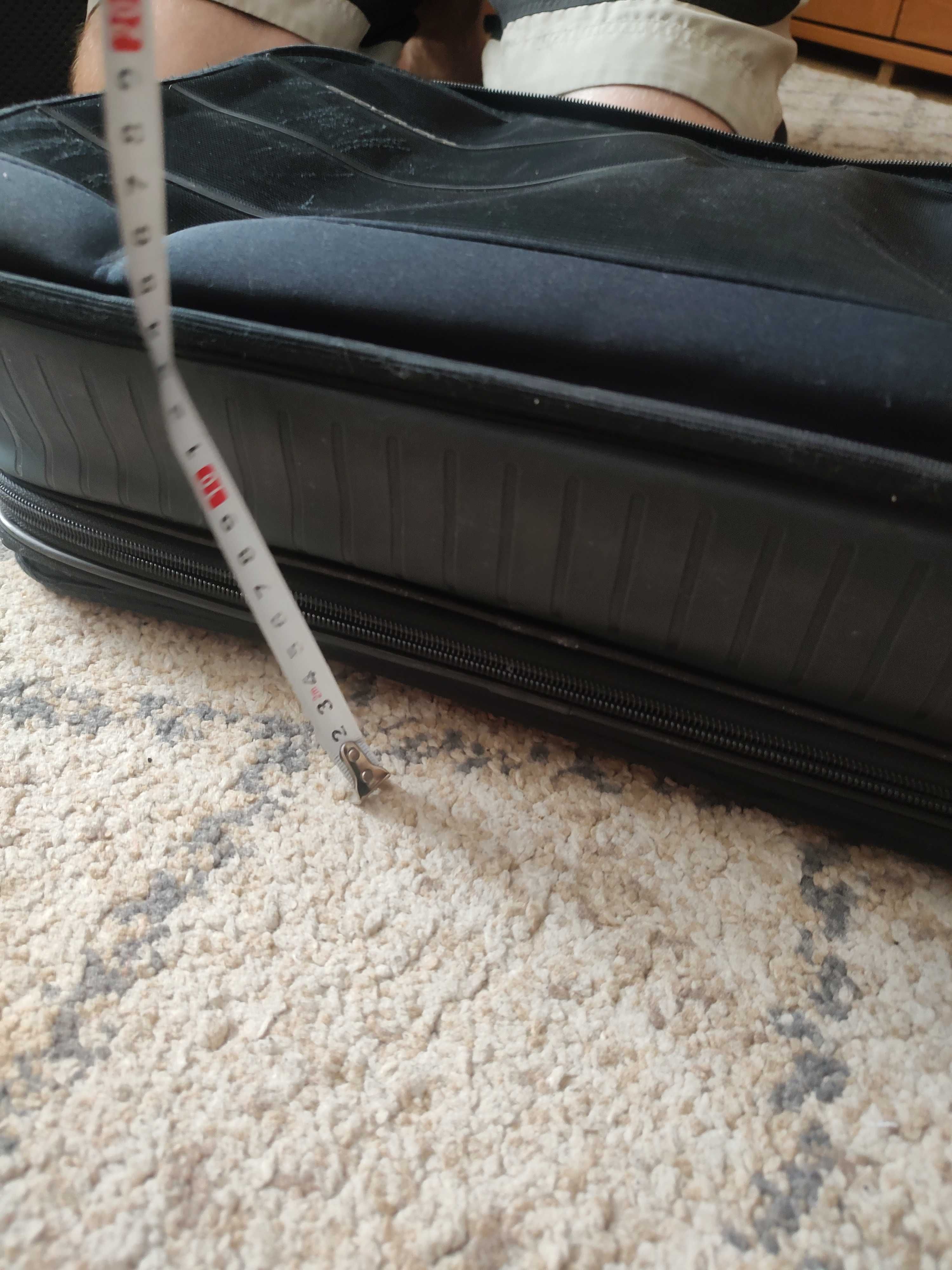 Torba na laptopa i dokumenty