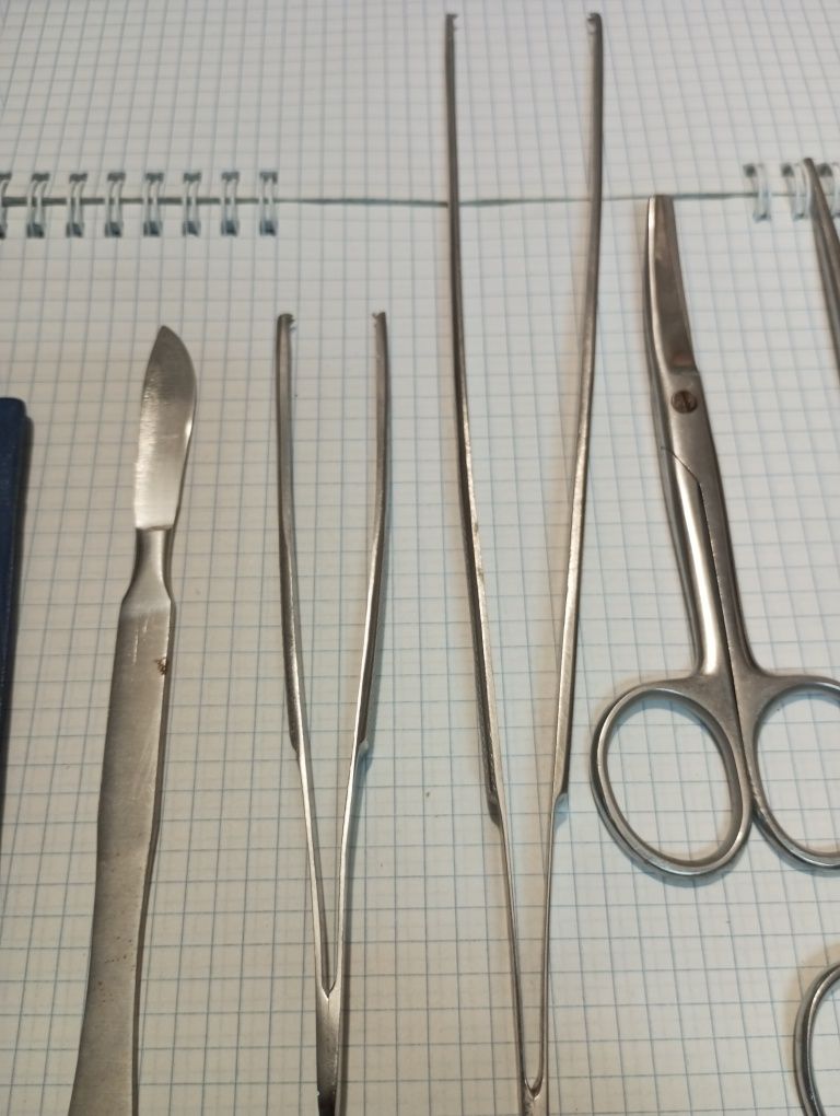 Медицинский инструмент новый пинцеты, ножницы