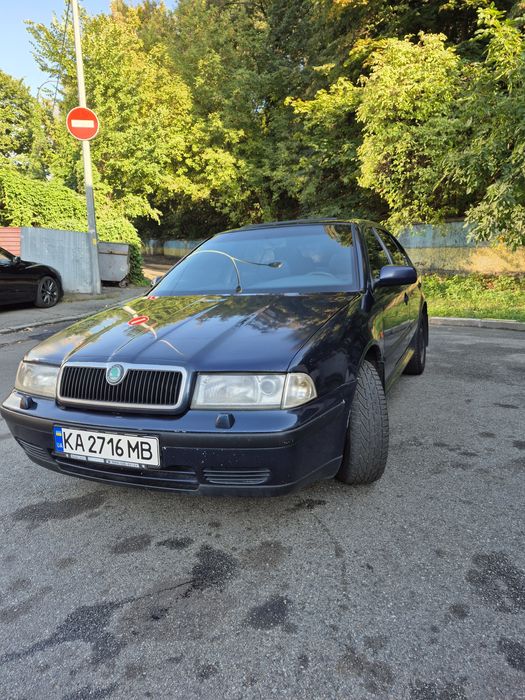 Skoda Oktavia tour 1.8mpi v20 liftback
