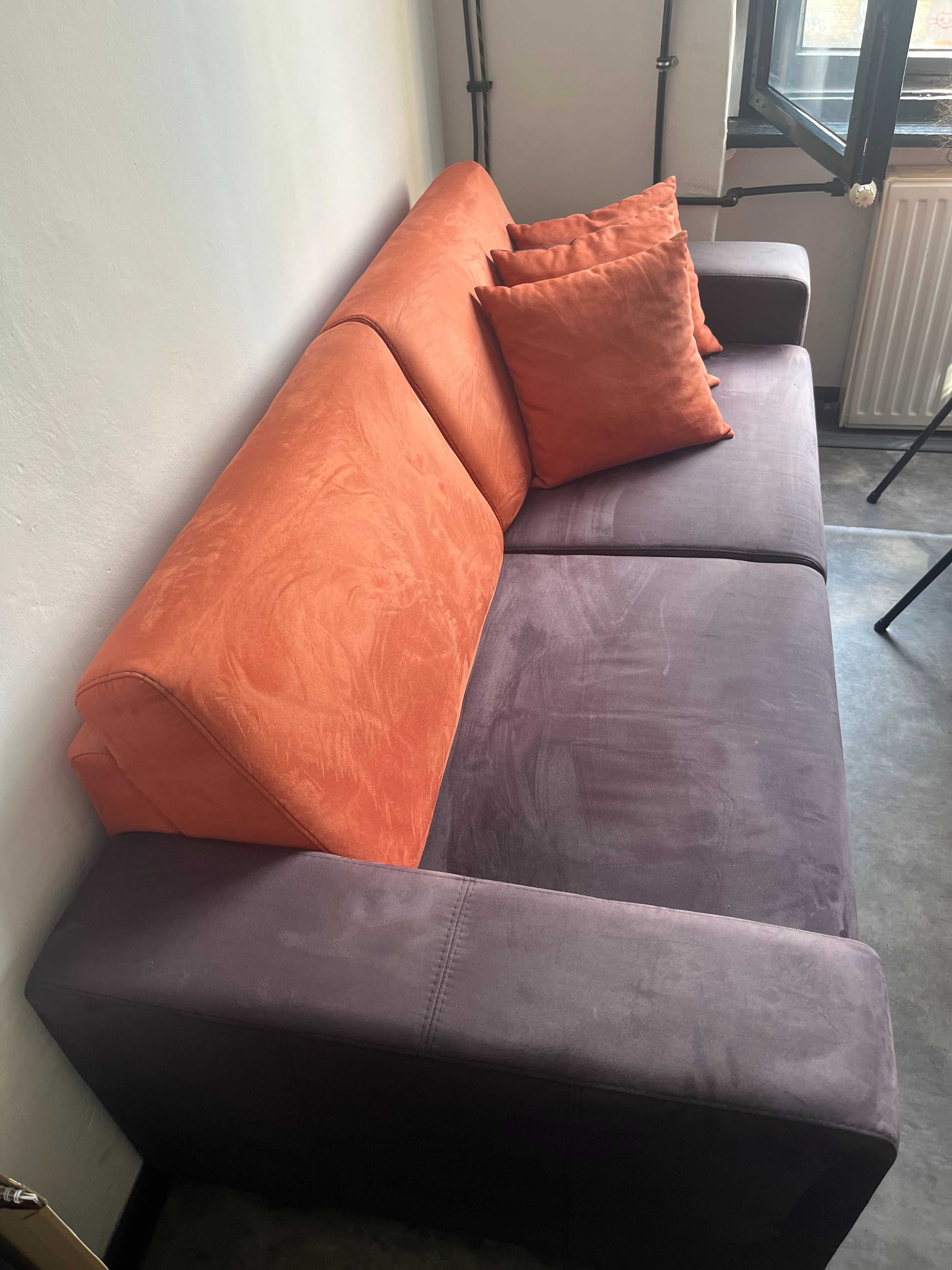 sofa oraz 6 krzeseł
