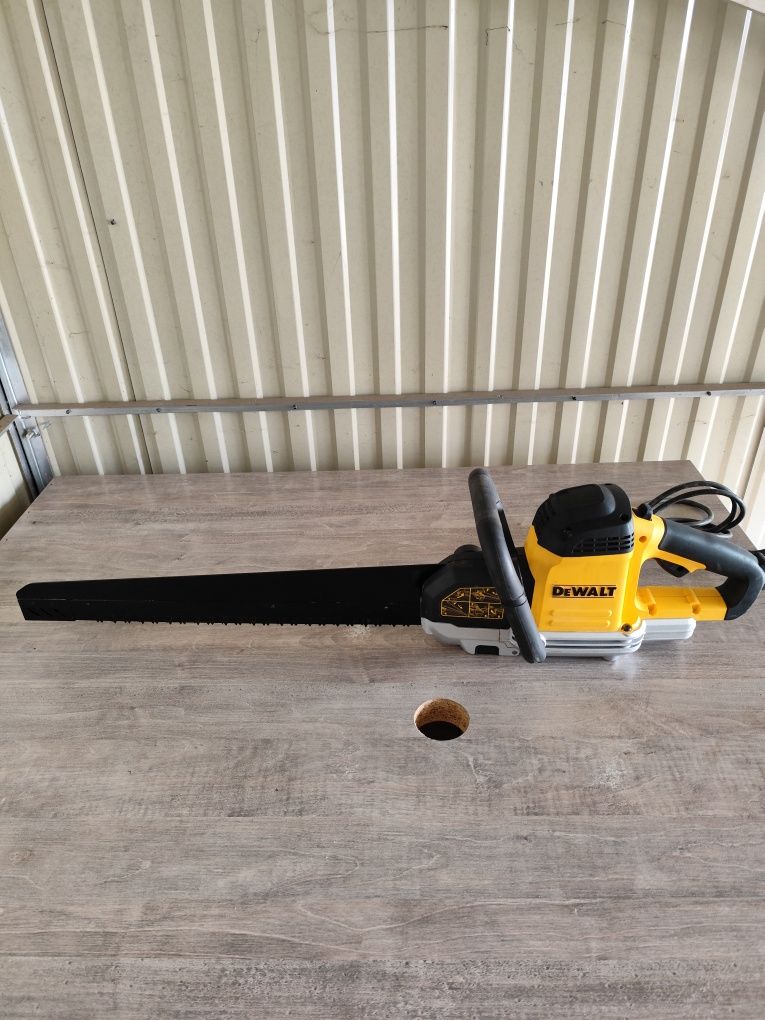Piła aligator DeWalt