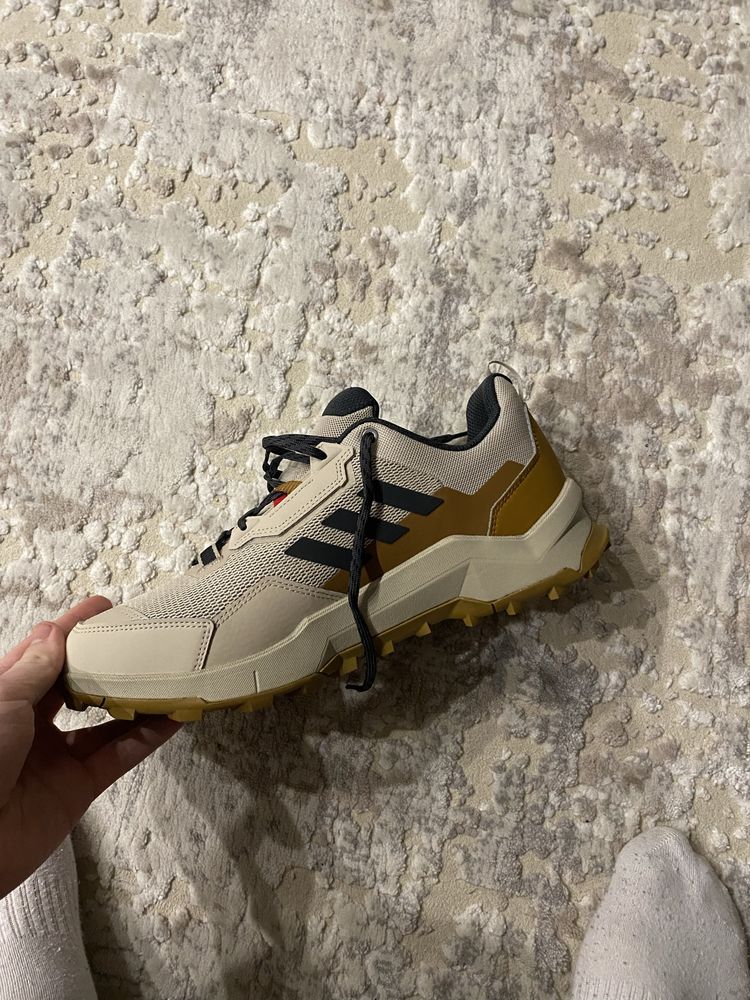 Кросівки Adidas Terrex AX4