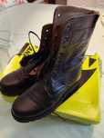 Botas novas, NR 38