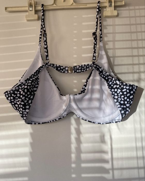 Bikini preto e branco novo
