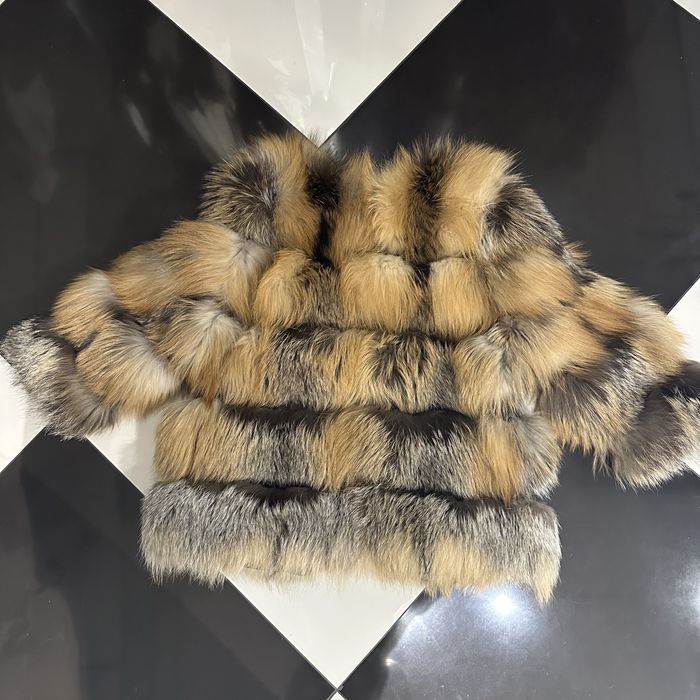 Шуба натуральна лисиця шуба из лисы полушубок