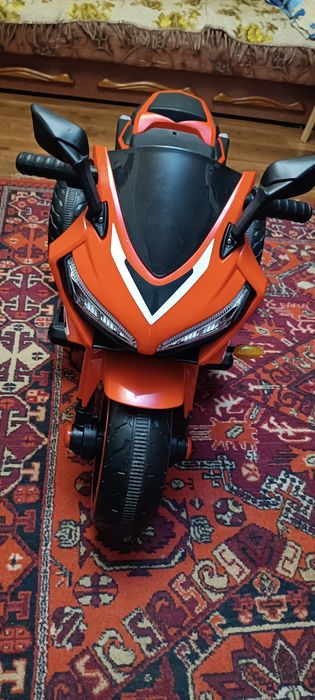 Дитячий електромопед