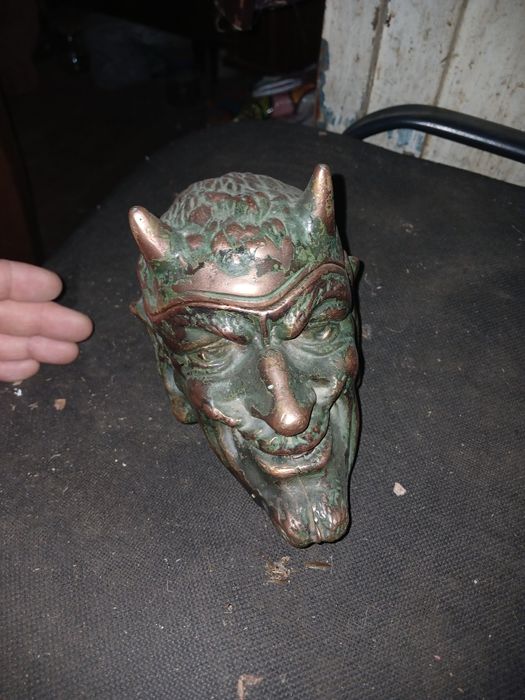 Шкатулка чёрт, чорт, Мефистофель, дьявол с омеднением.