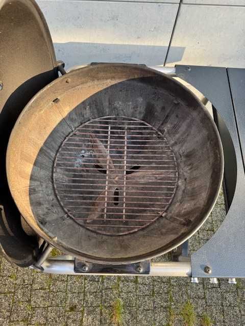Grill węglowy Weber Performer One-Touch GBS 57 cm – DOBRY STAN