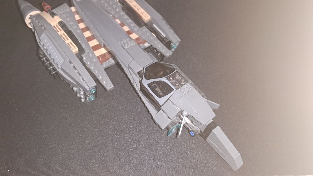 Lego Star Wars 8095 General Grievous' Starfighter