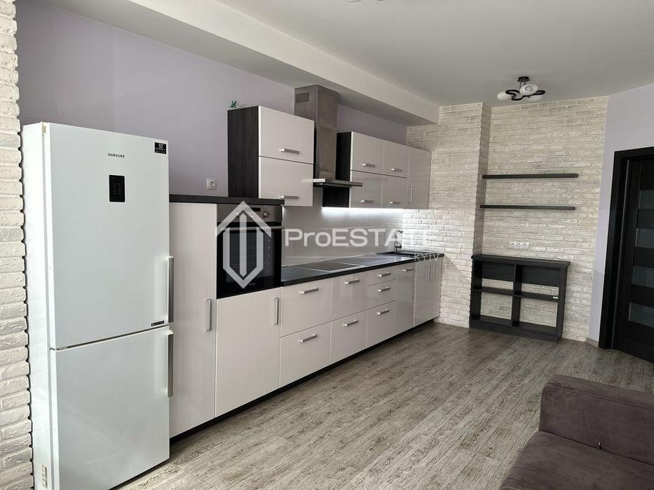 продаж квартири  81м2  вул. Драгоманова 40Є Позняки