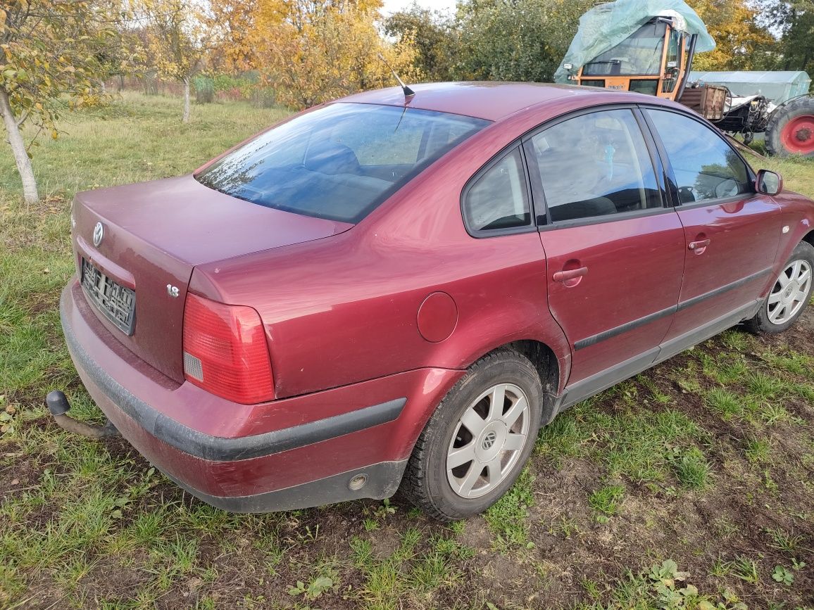 Lampy tył Passat b5