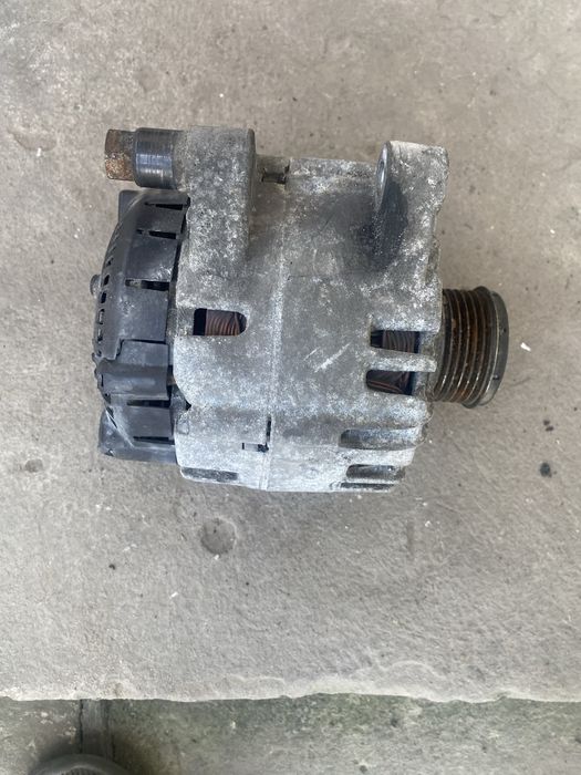 Генератор Форд,Пежо 1.6 дизель