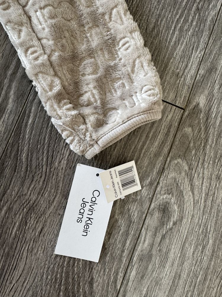 Nowa bluza polarowa Calvin Klein 152