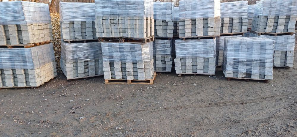 Sprzedam używaną kostkę behaton przemysłową 10 cm