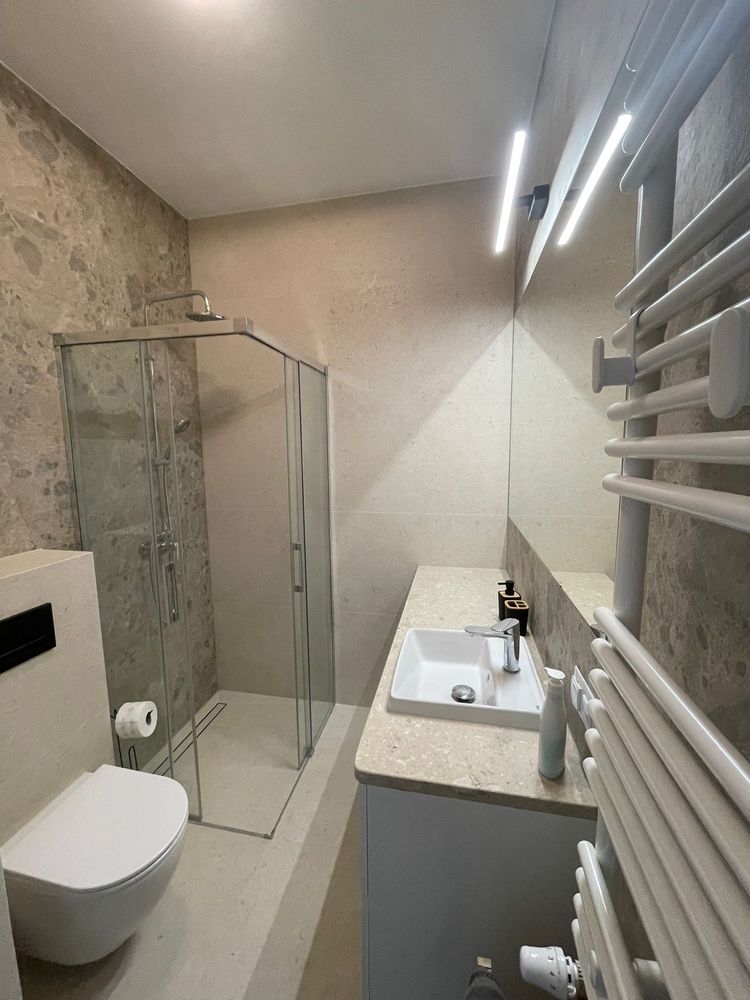 Gotowe do zamieszkania nowy apartamentamentowiec nad Klodawką