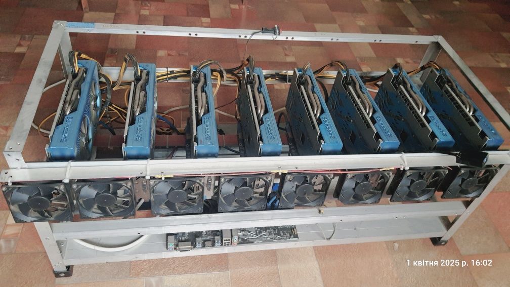 Майнінг ферма Sapphire Radeon Rx 580  NITRO  NITRO 8GB x 8шт.