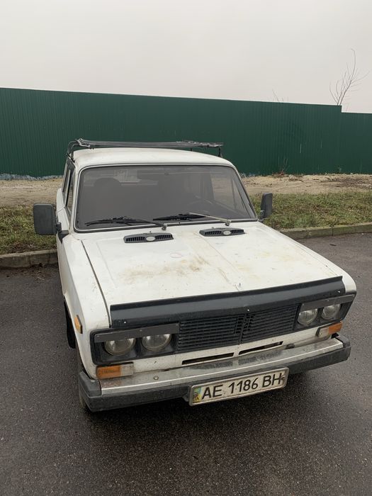 Автомобіль ВАЗ 2106
