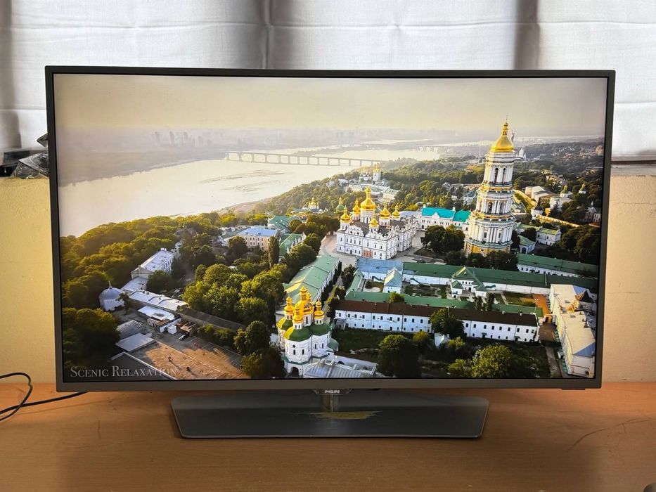 Телевізор Philips — 43”, 4K UHD, Smart TV