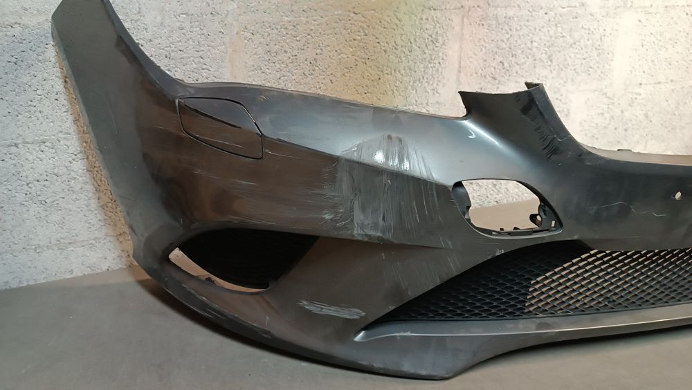 Vendo grelhas de Mercedes Benz CLA C117 ano 2012/16