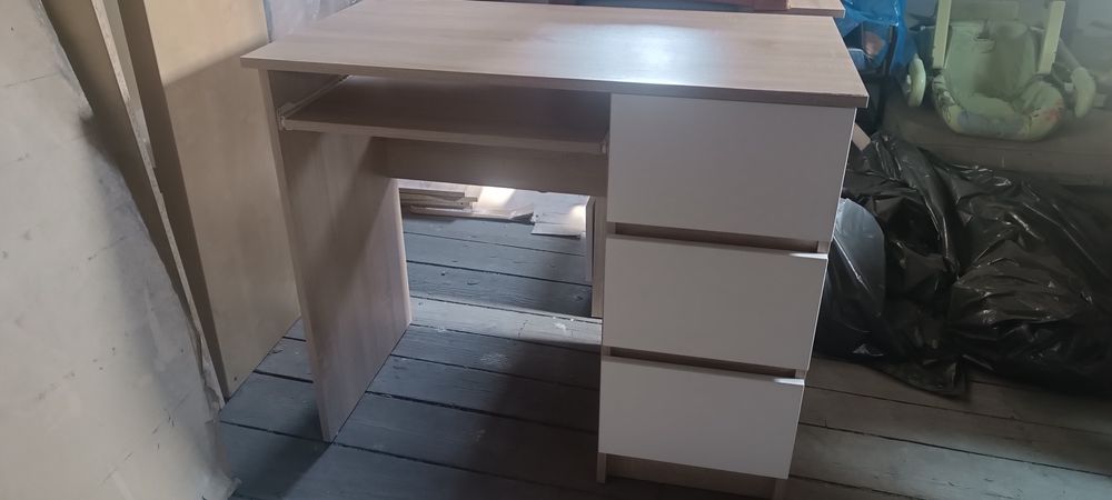 Biurko młodzieżowe/szkolne
