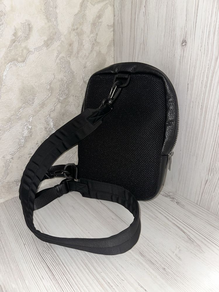Сумка Armani  Exchange