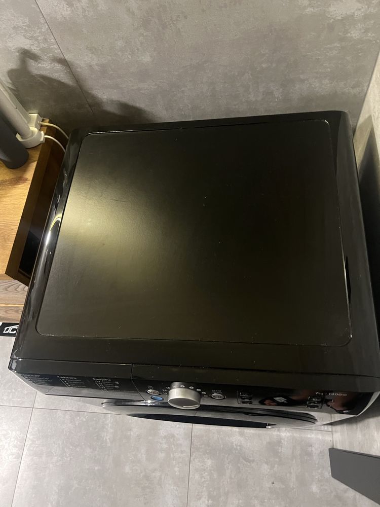 Pralka czarna indesit BWE 71452X