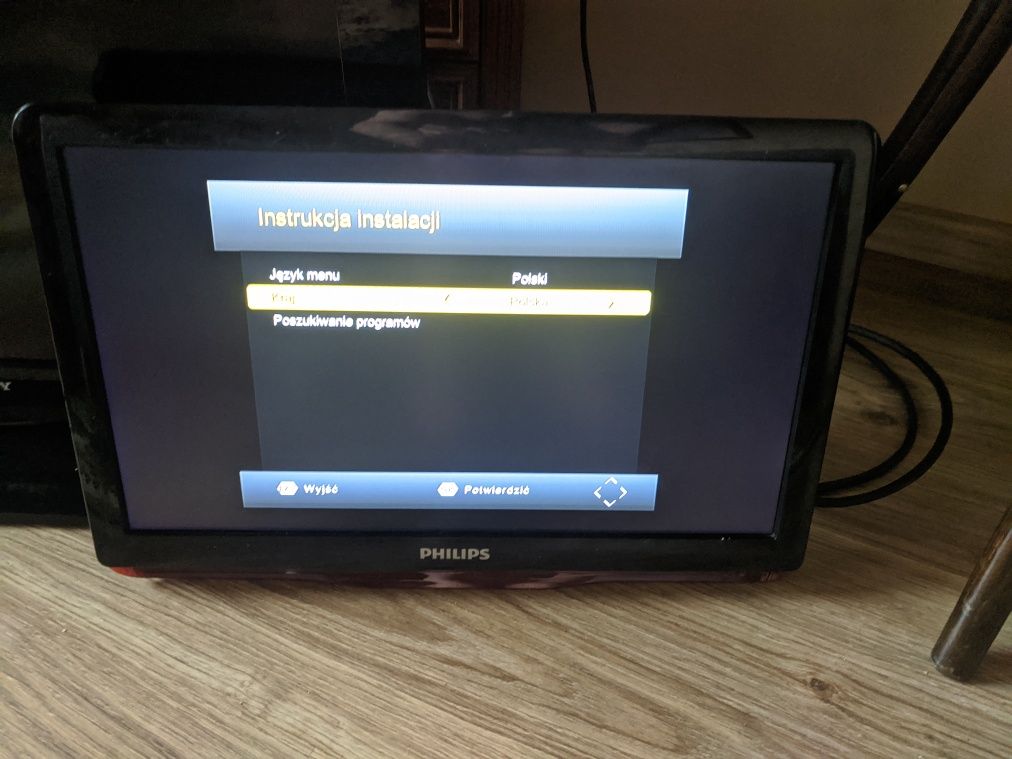 LCD Philips 19 cali