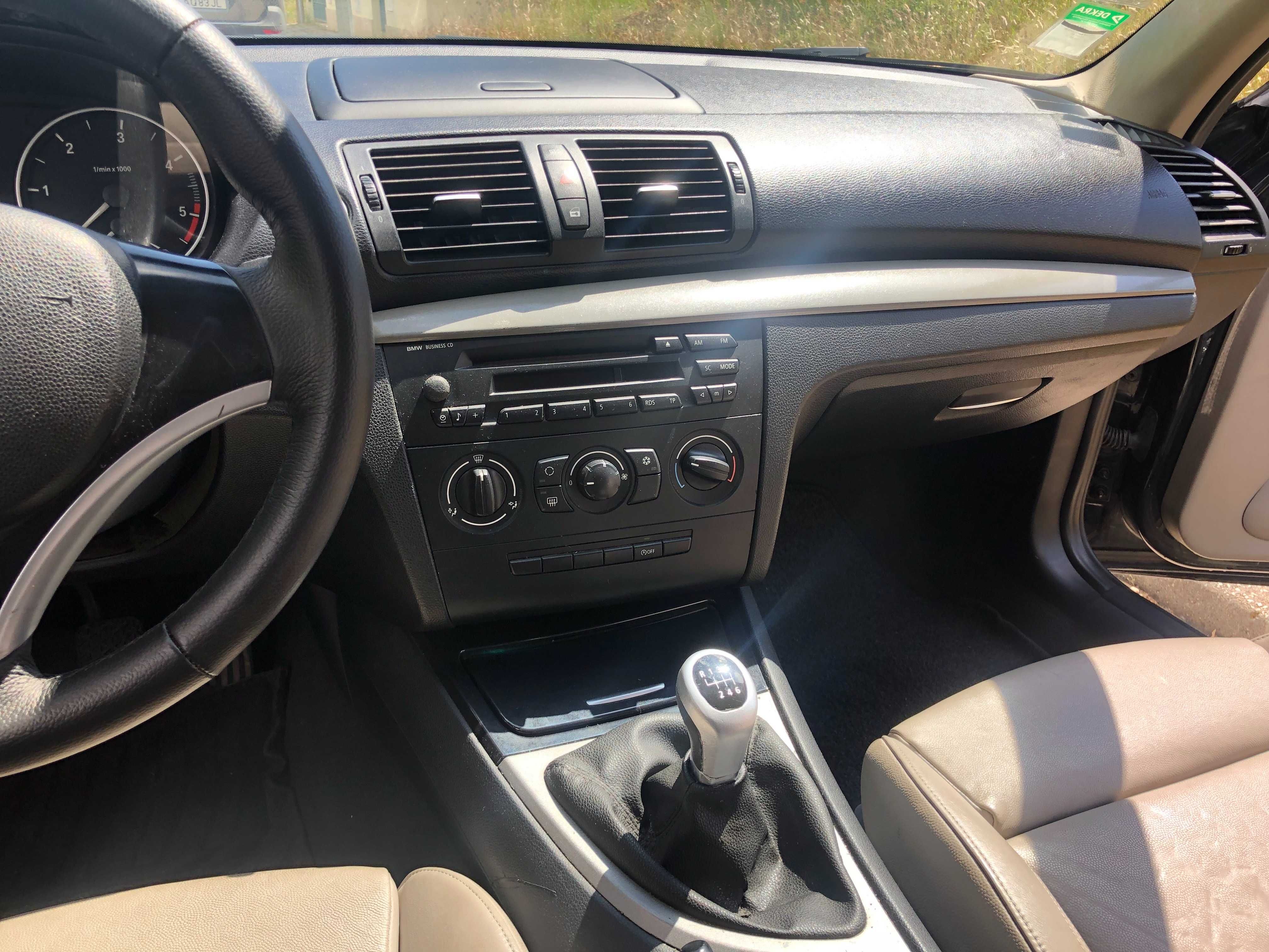 BMW    118  2.0 D