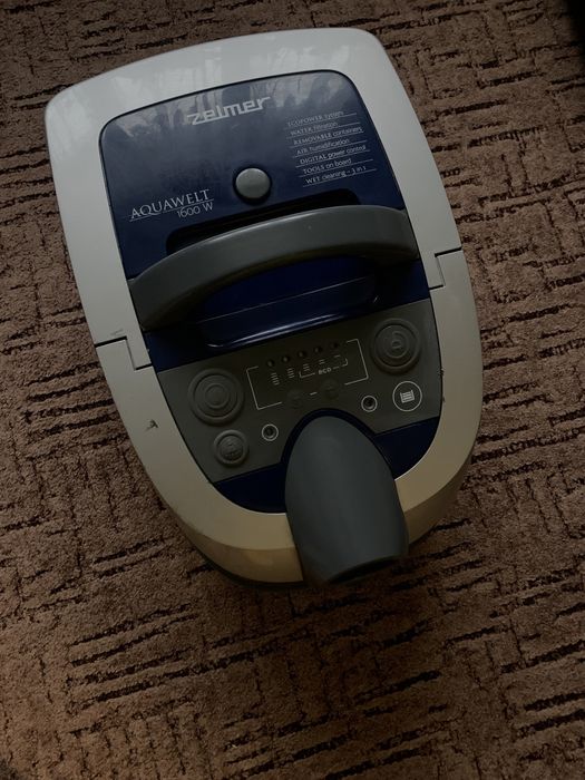 Моющий пылесос Zelmer (Зелмер) 1600W с насатками, рабочий!