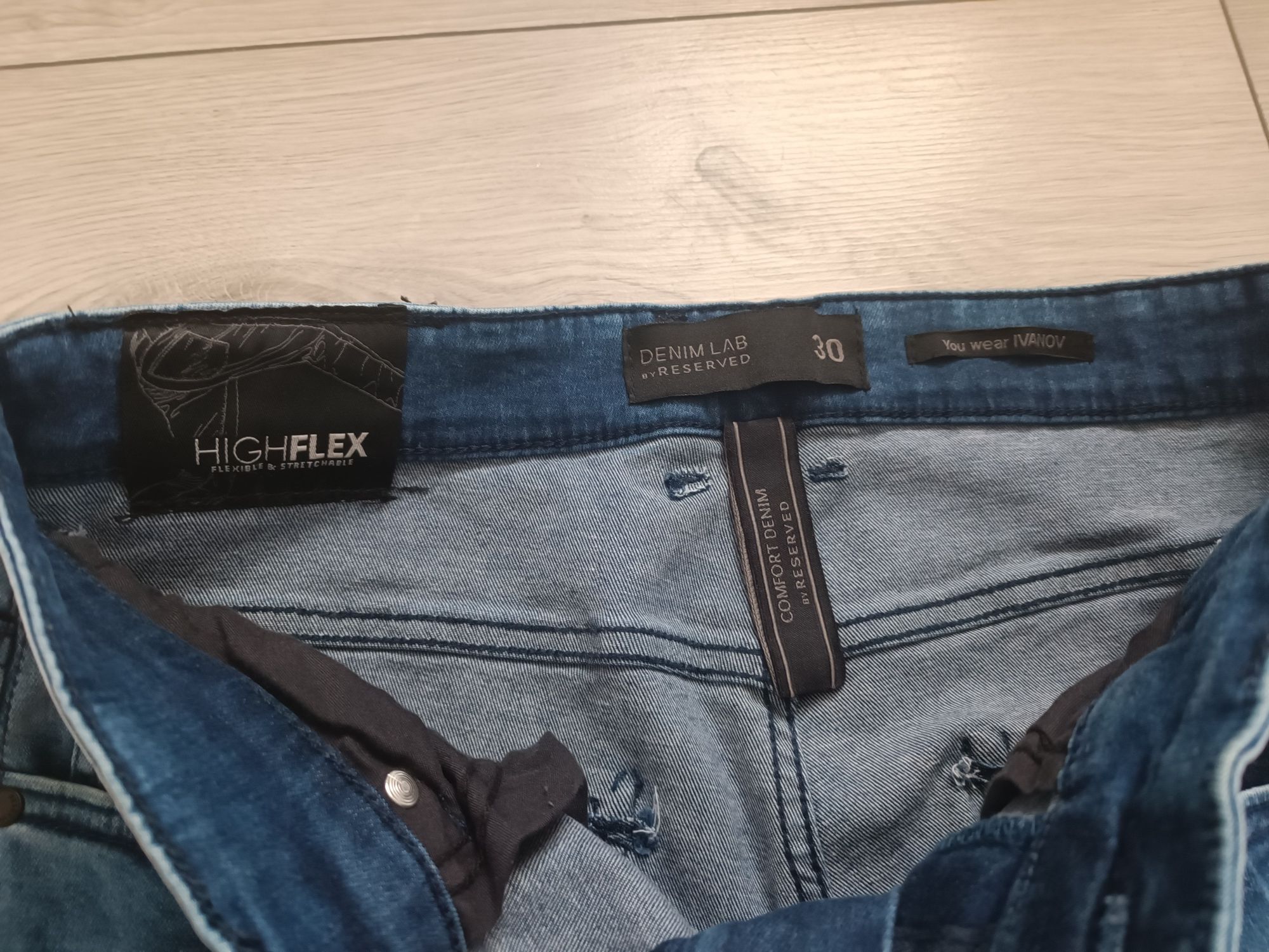 Spodnie dżinsowe męskie Reserved r.30